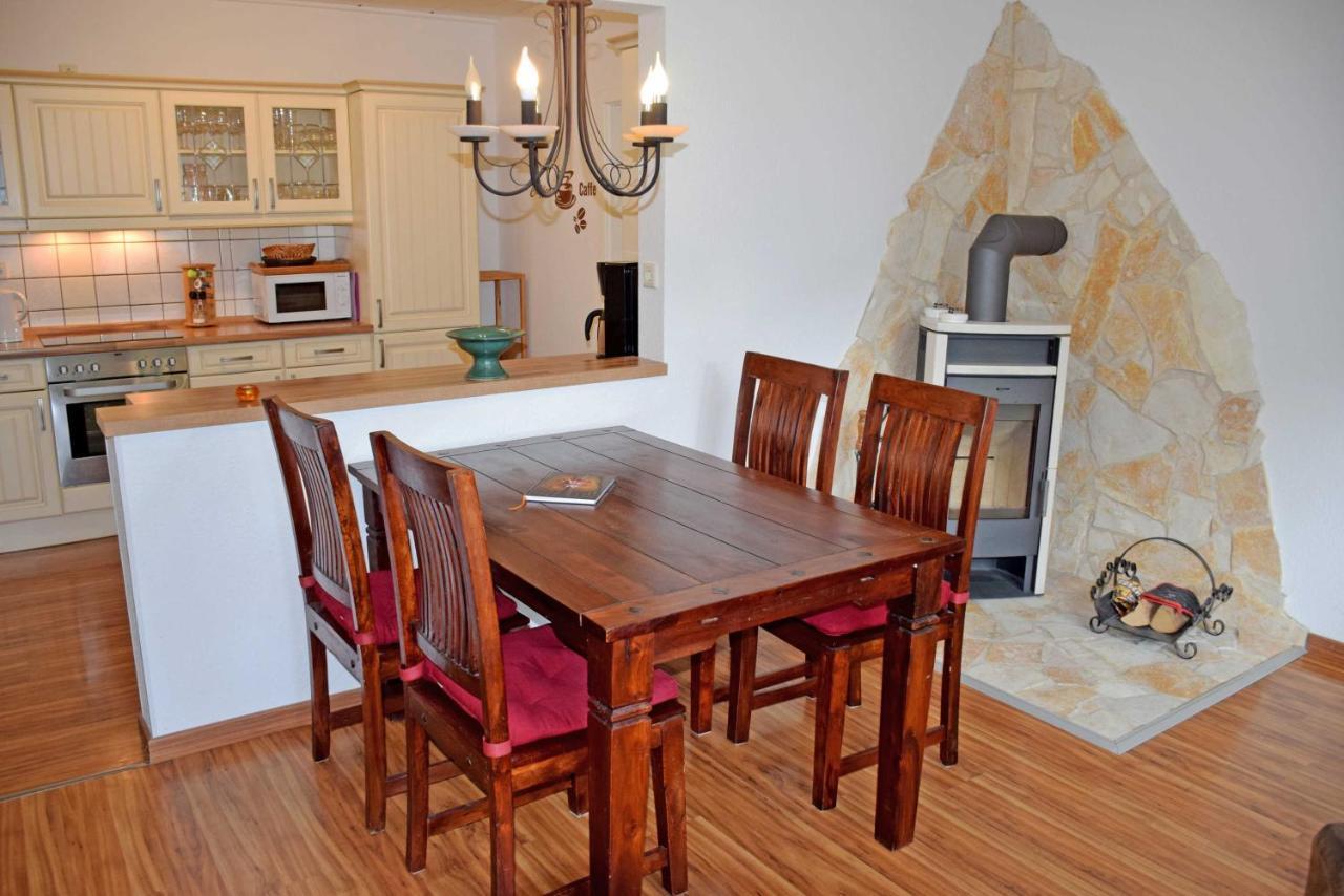 Baaber Ferienhaus Mit Terrasse Und Luaran gambar